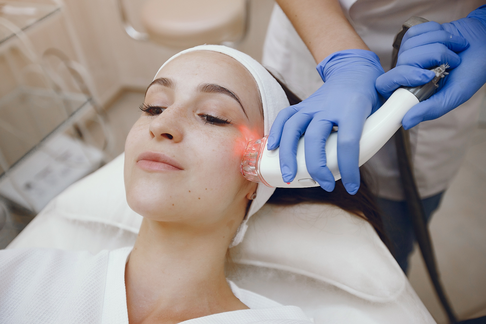 How to Get Dermatologist-Approved Natural Skin Care