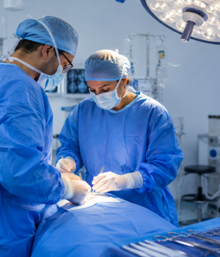 Chirurgie privée au Québec : 7 vérifications à faire avant de réserver